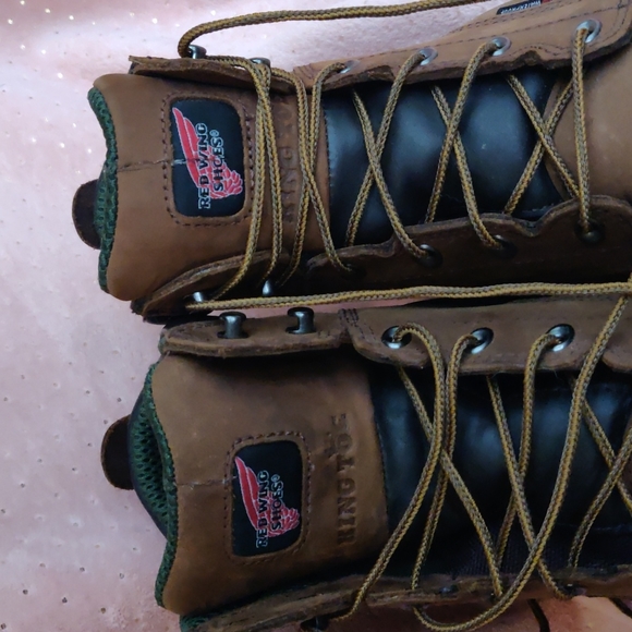 Red Wing shoes, waterproof size 13 - Picture 12 of 12